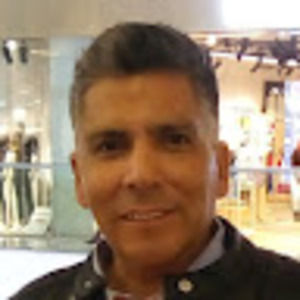 Meet your Posher, Cesar